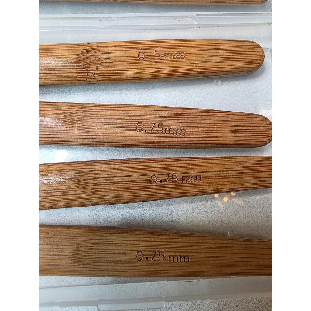 Jmail 8pc Dreadlock Crochet Needle Set 0.5mm 0.75mm Bamboo Handle‎ Tools Case W1